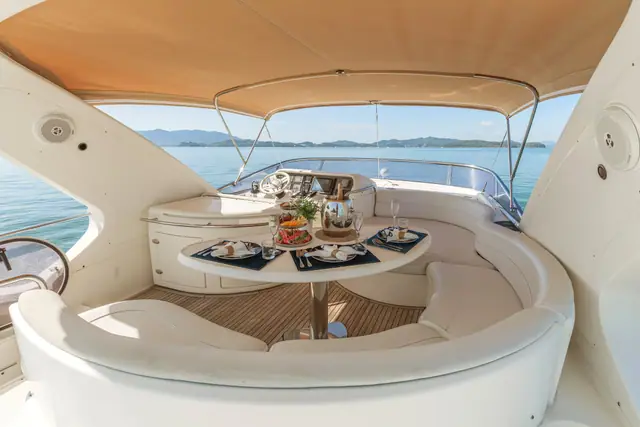 Azimut 55 After 8 - 5