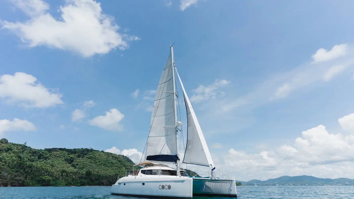 Fountaine Pajot 40 Coco — off an island
