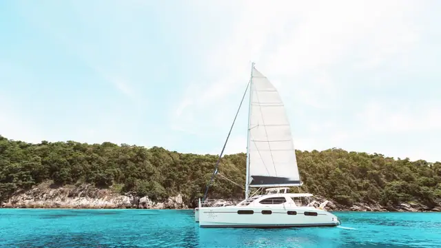 Leopard 47 Myra — exterior