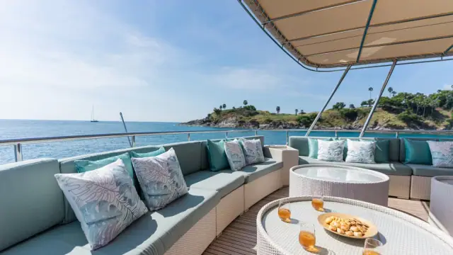 The Origin 90 — upper-deck lounge