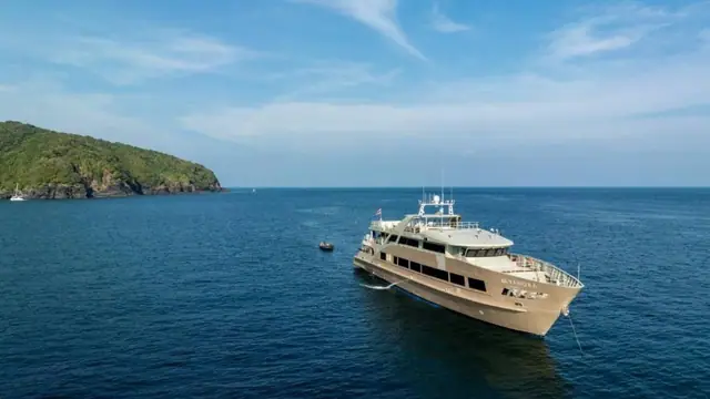 Vanora 170 — aerial view off an island