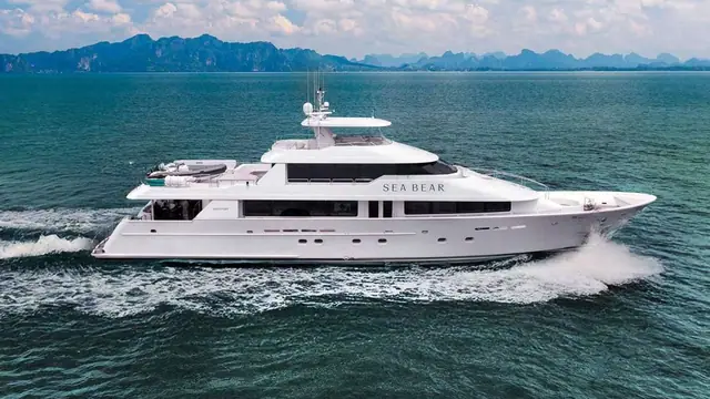 Westport 130 Sea Bear — under way